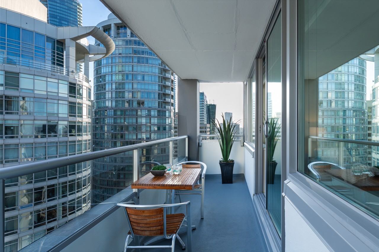 Pacific Palisades - Photo 7 of 50