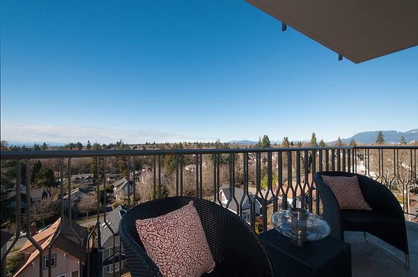 Starlight Towers - Photo 5 of 21