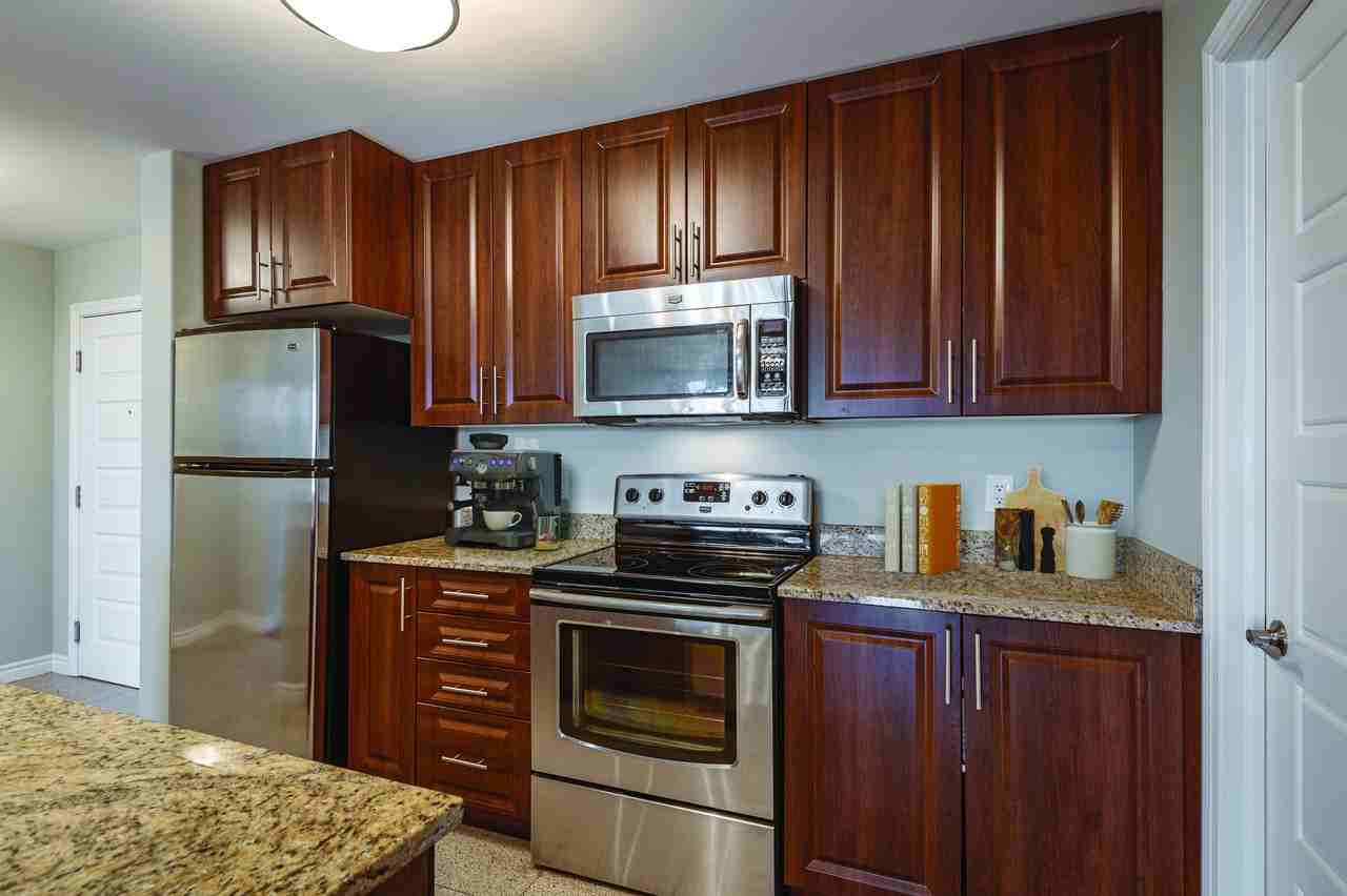461 Larry Uteck - Photo 4 of 12