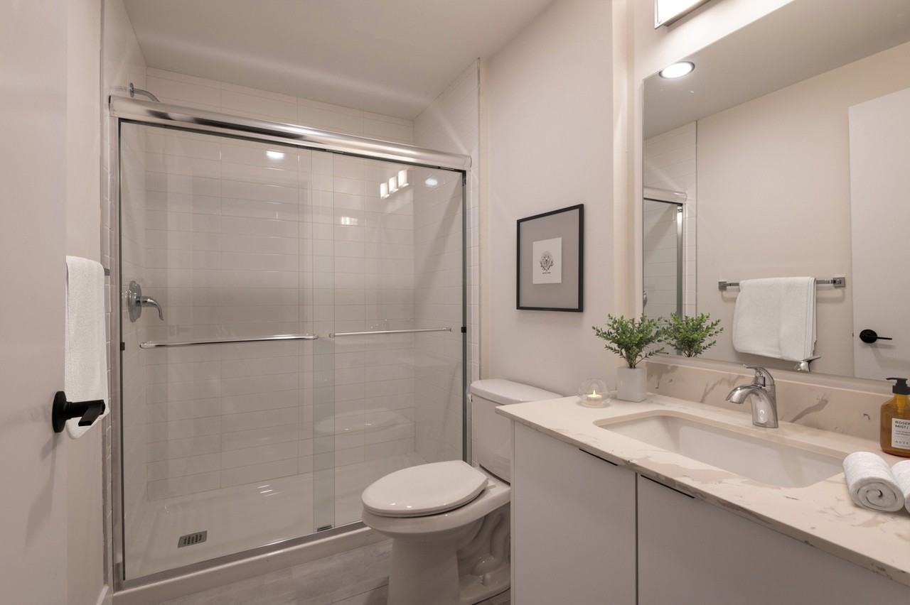 3075 Devonshire Avenue - Photo 5 of 50