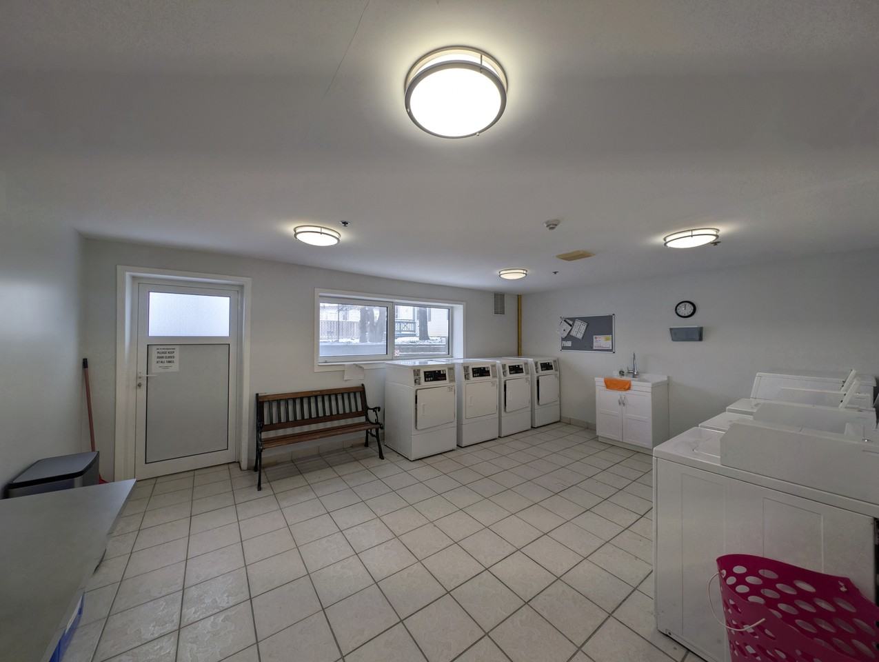 Essex Court Apartments - Photo 4 of 50