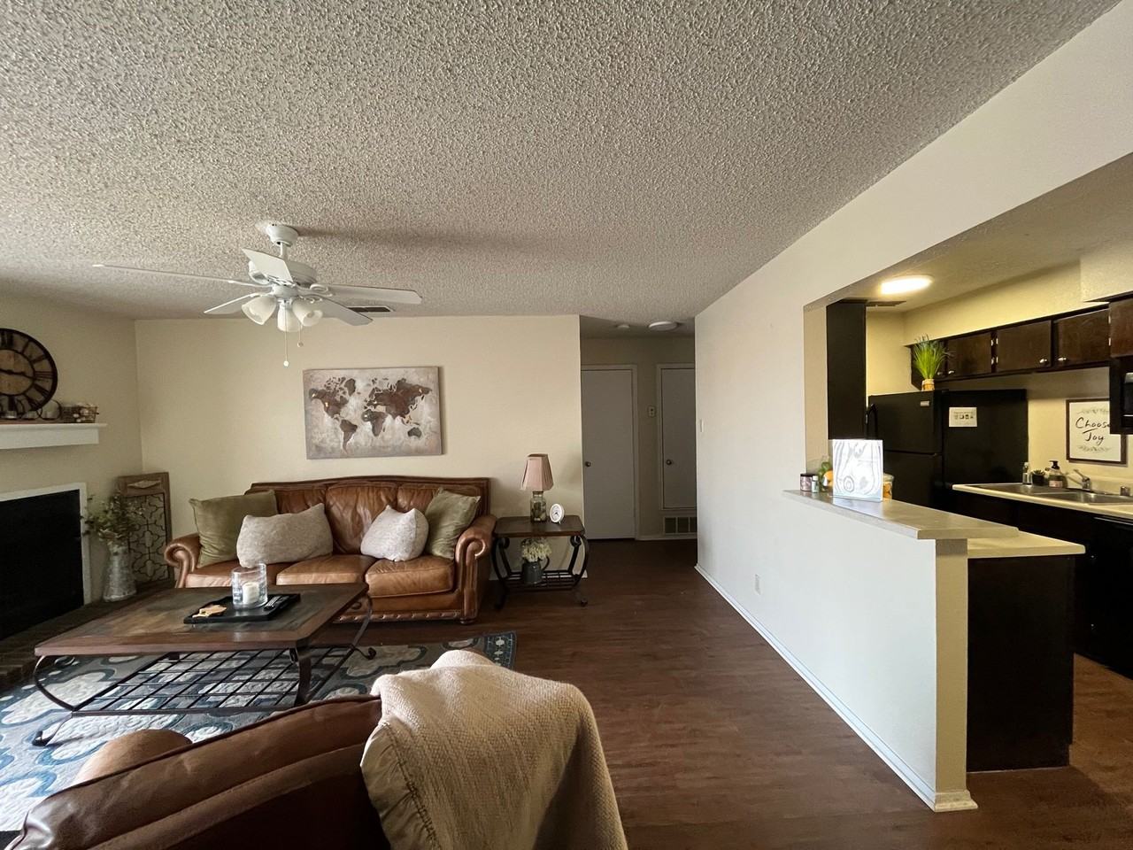 Bentwood Apartments - Photo 4 of 46
