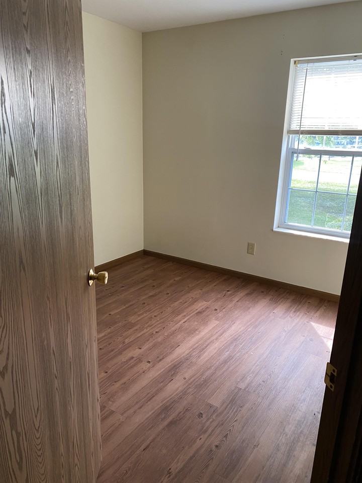 109 N Williams St #1 - Photo 3 of 30