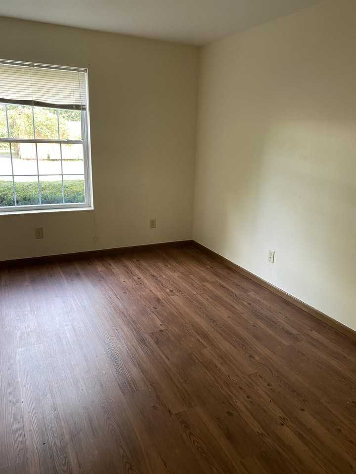 109 N Williams St #1 - Photo 6 of 30