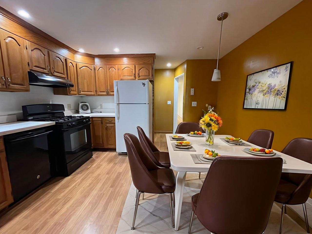 338 K St - Photo 5 of 13