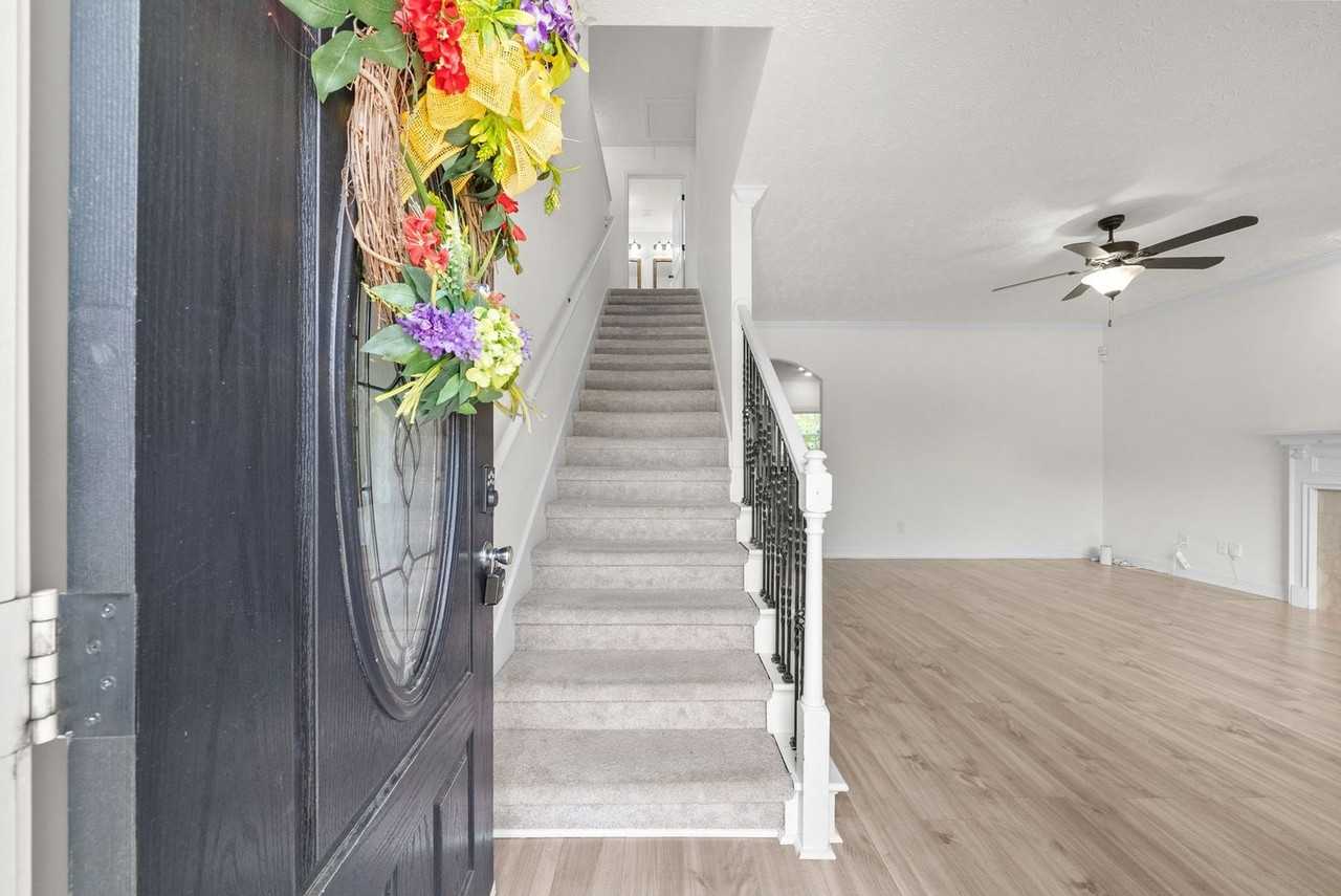 3354 Cotham Ln - Photo 6 of 37