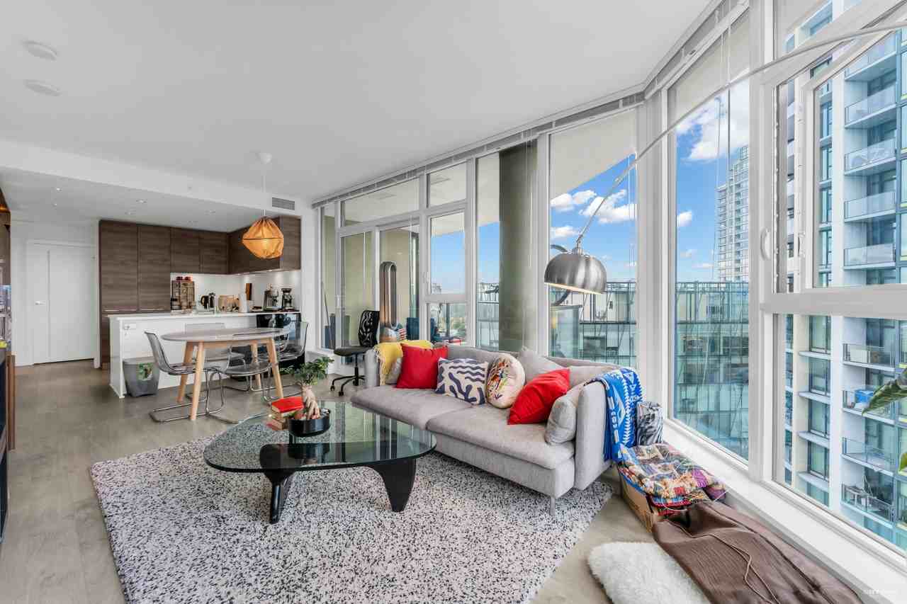 7388 Kingsway - Photo 6 of 16