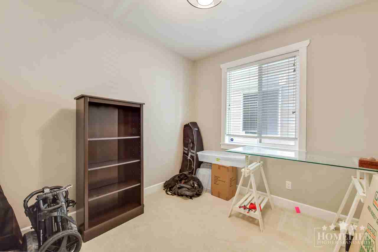 21073 78a Ave - Photo 6 of 27