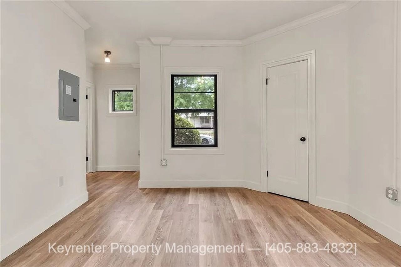 1838 Nw 11th St - Photo 3 of 30
