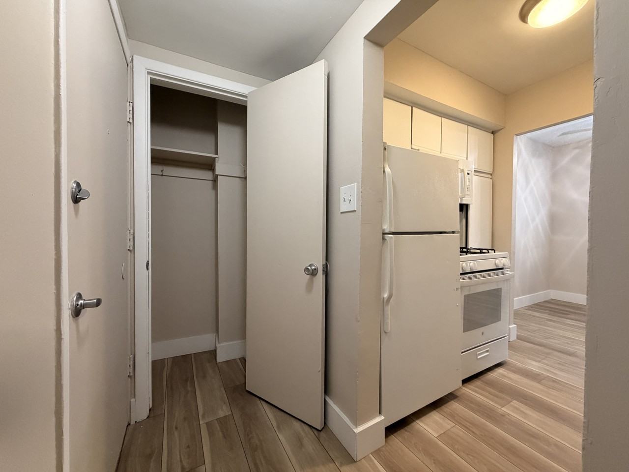 Huntington Green Apartments - Photo 4 of 50
