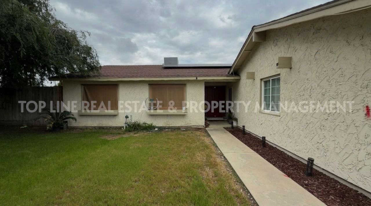 1849 S Noyes St - Photo 2 of 26