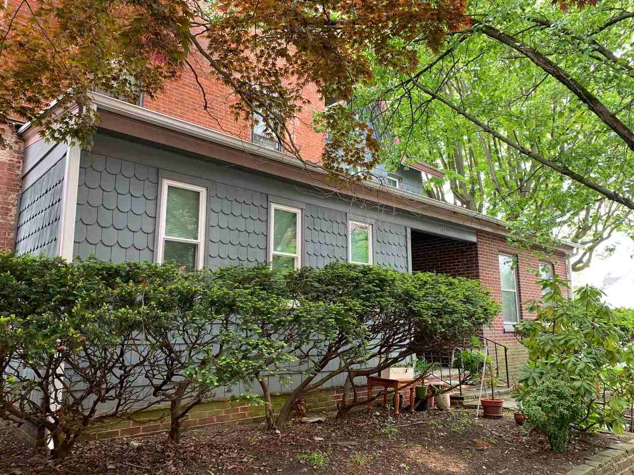 116 N Union Street - Photo 2 of 31