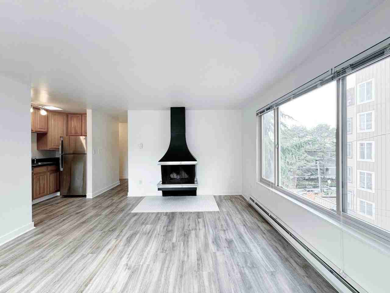 Iliad Apartments - Photo 6 of 23