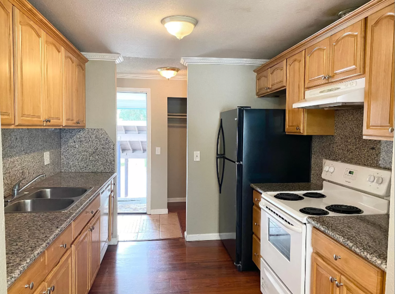 1836 Sw 318th Pl - Photo 3 of 22