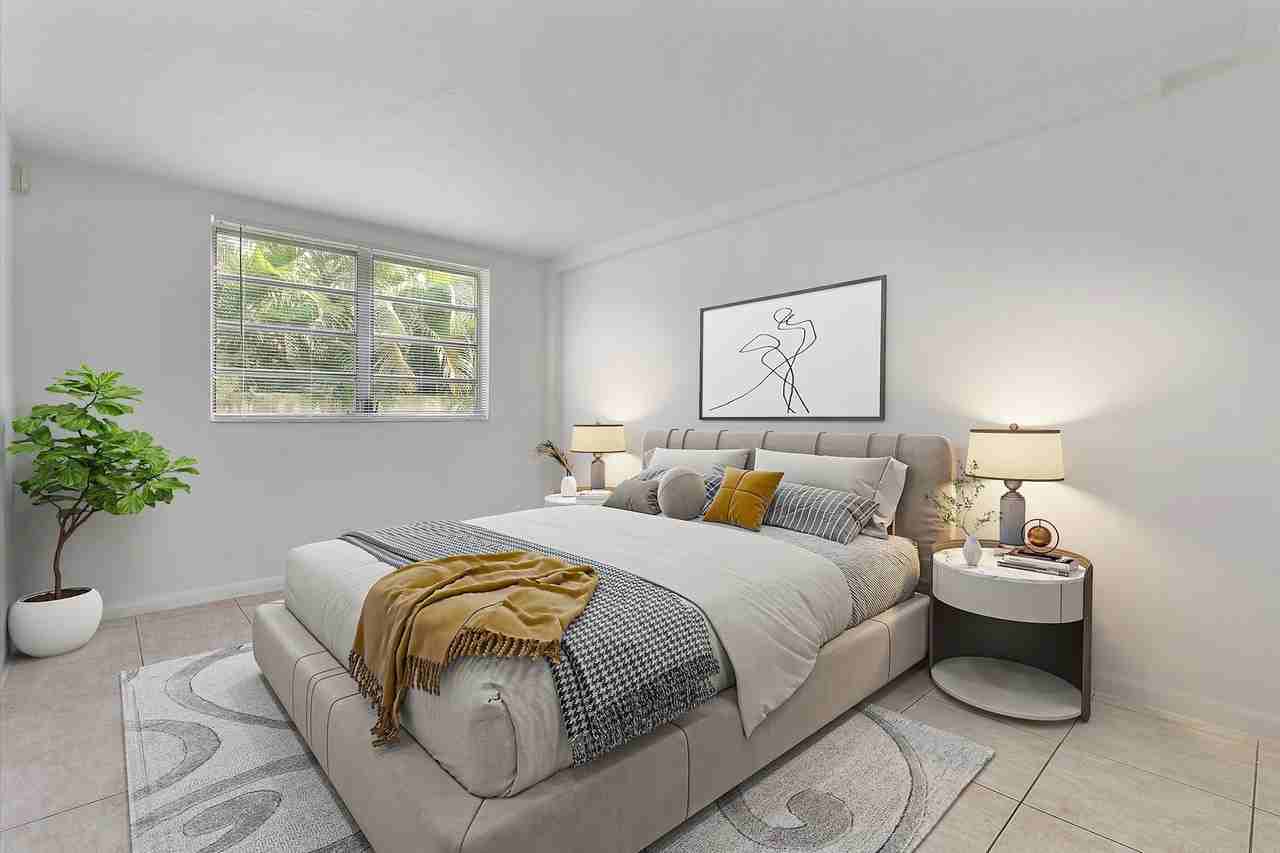 1715 N 16th Ave #112 - Photo 6 of 43