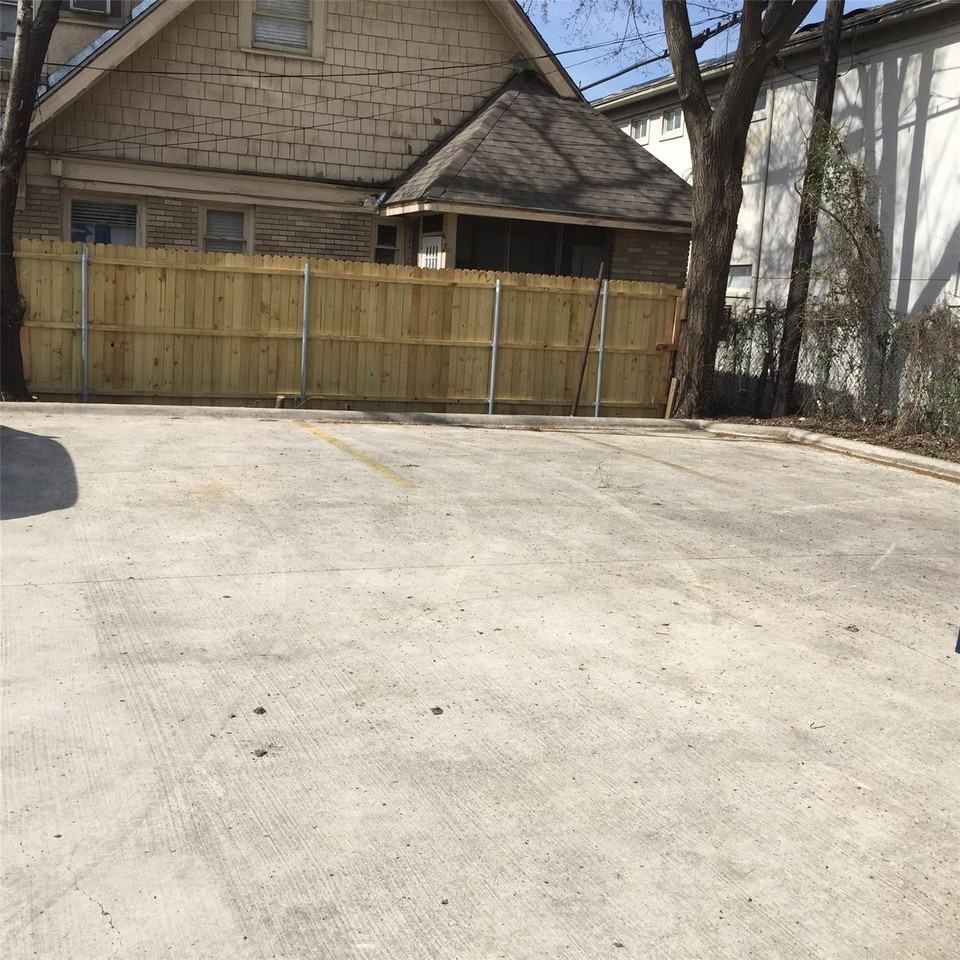 5107 Columbia Ave #C - Photo 7 of 7