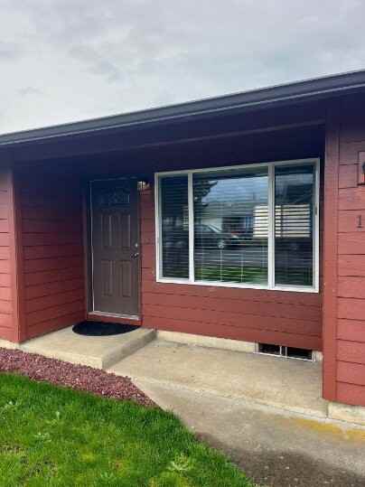 161 Nw Viola St - Photo 2 of 22