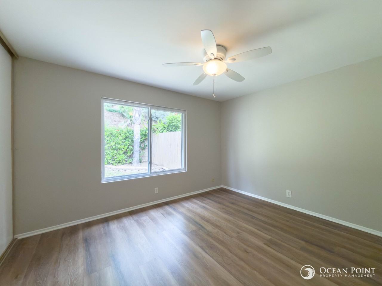 4719 Colony Dr - Photo 6 of 15