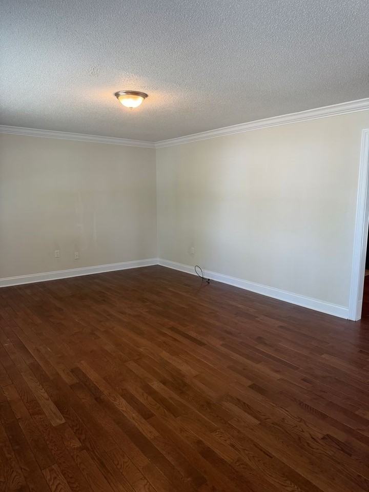 8134 Karr St - Photo 5 of 34
