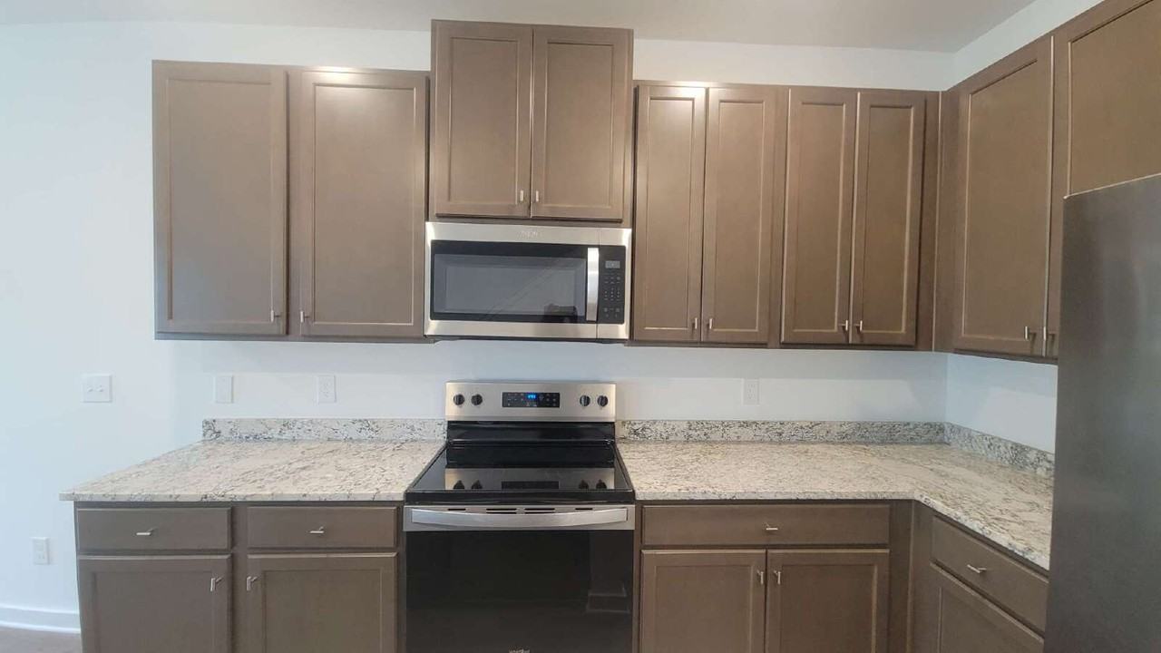 7593 Discovery Point Dr Nw - Photo 6 of 25