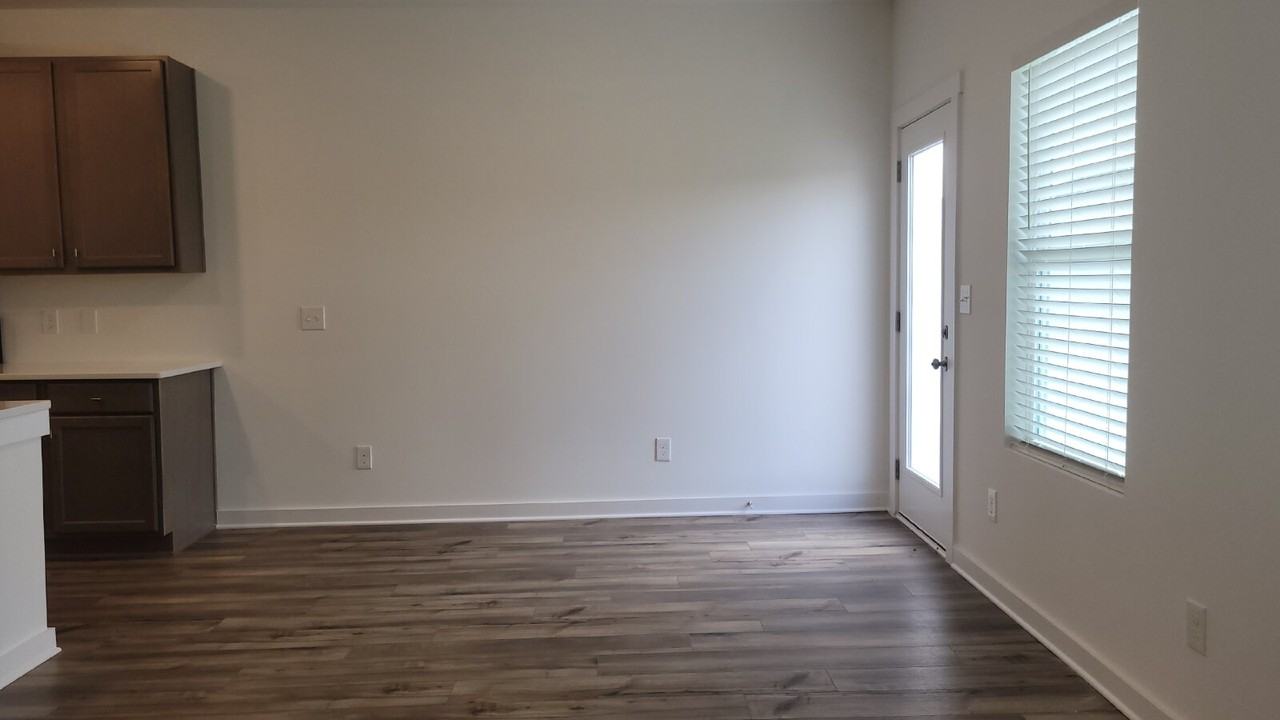 7580 Discovery Point Dr Nw - Photo 7 of 31