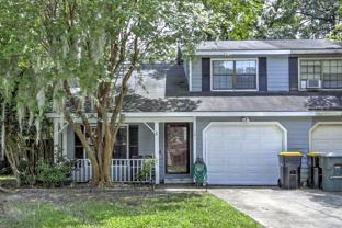 121 Holland Park Cir - Photo 1 of 1