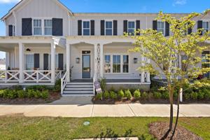 featured image of 225 Harmony St