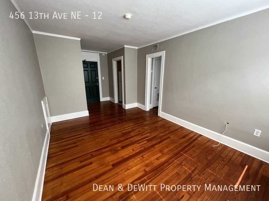 456 13th Ave Ne #12 - Photo 2 of 11