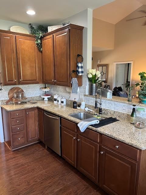 30 Yadkin Rd - Photo 5 of 17