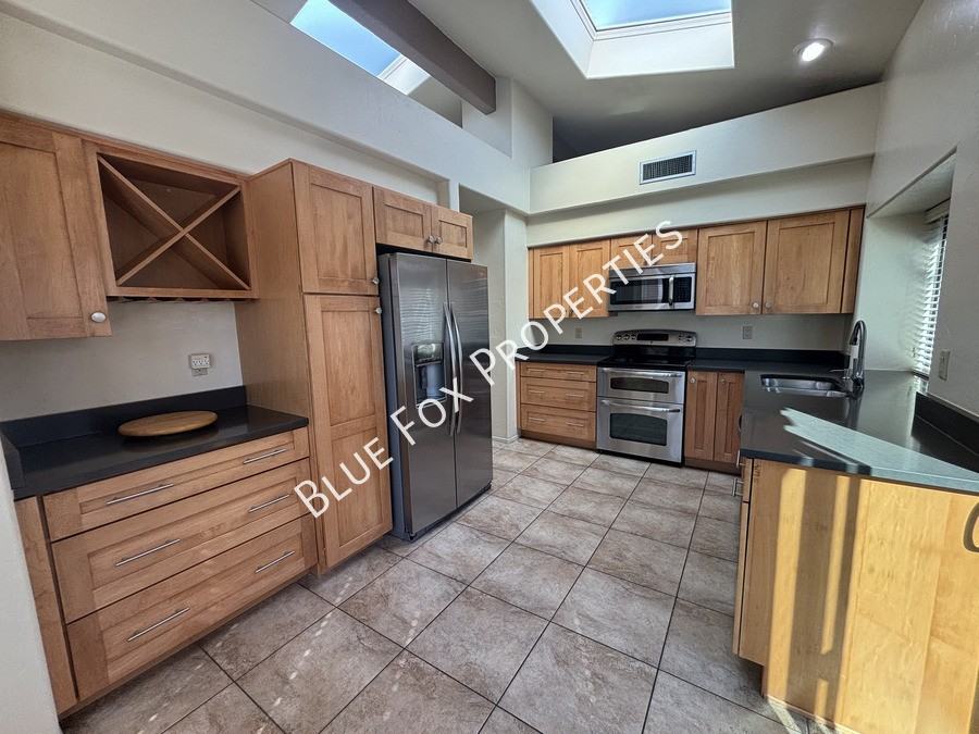 4655 E Hupa Way - Photo 2 of 20