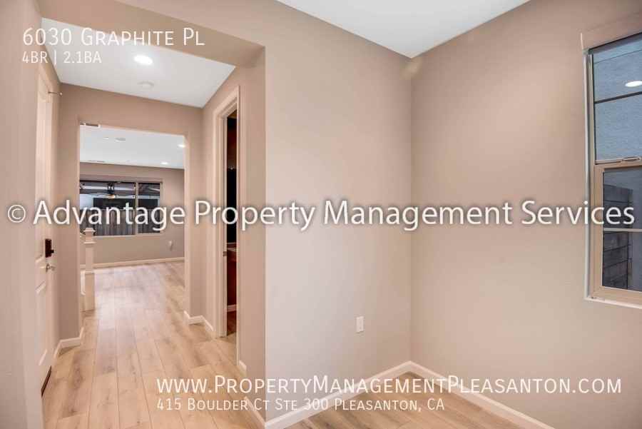 6030 Graphite Pl - Photo 4 of 26