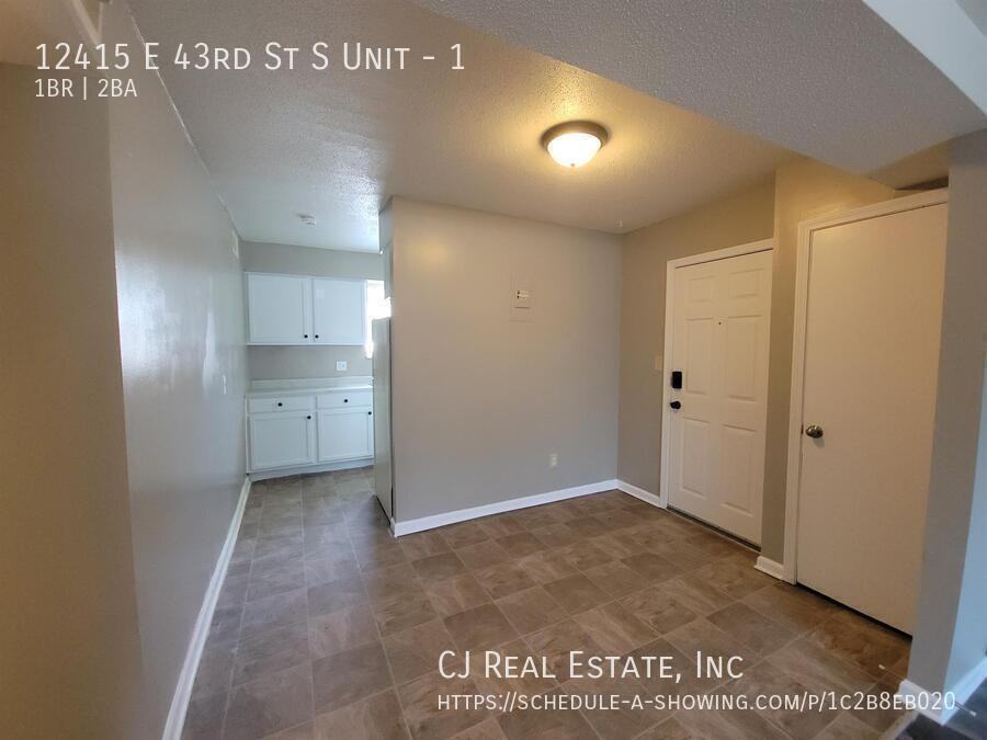 12415 E 43rd St S #1 - Photo 4 of 8