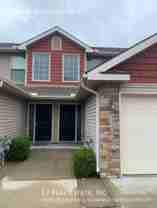 8334 N Kensington Ave - Photo 1 of 1