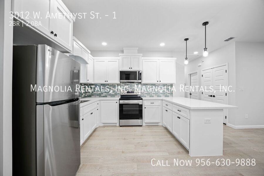 3012 W Amethyst St #1 - Photo 5 of 13