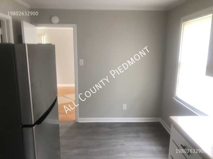 1925 Kennesaw Dr - Photo 7 of 12