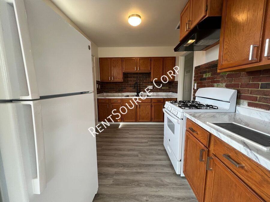 650 S Muriel Dr - Photo 7 of 21