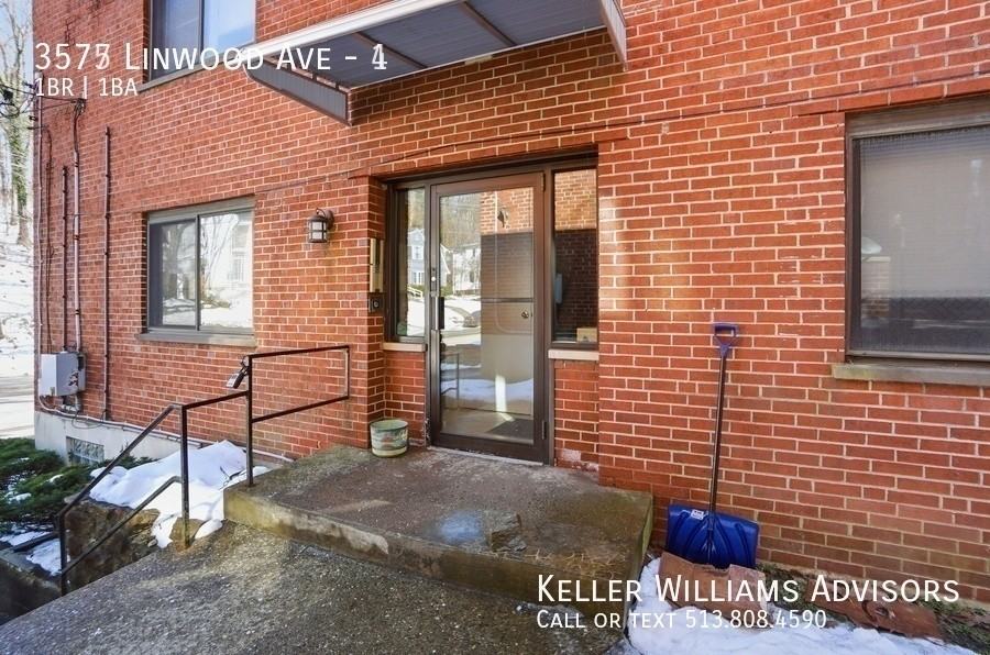 3575 Linwood Ave #4 - Photo 3 of 35