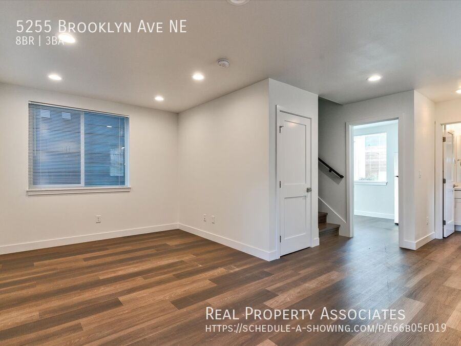 5255 Brooklyn Ave Ne - Photo 3 of 50