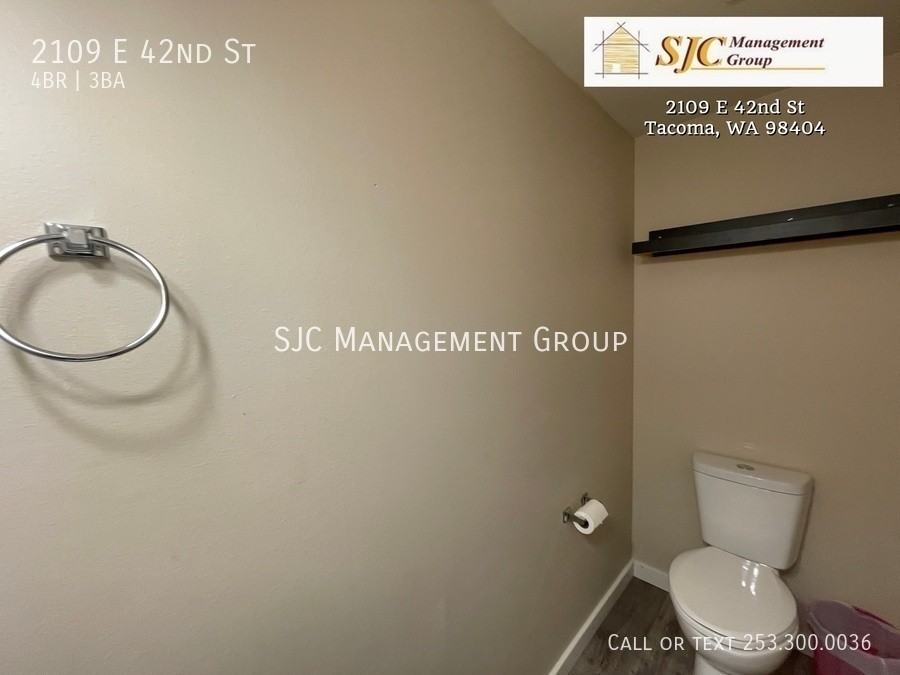 2109 E 42nd St - Photo 6 of 35