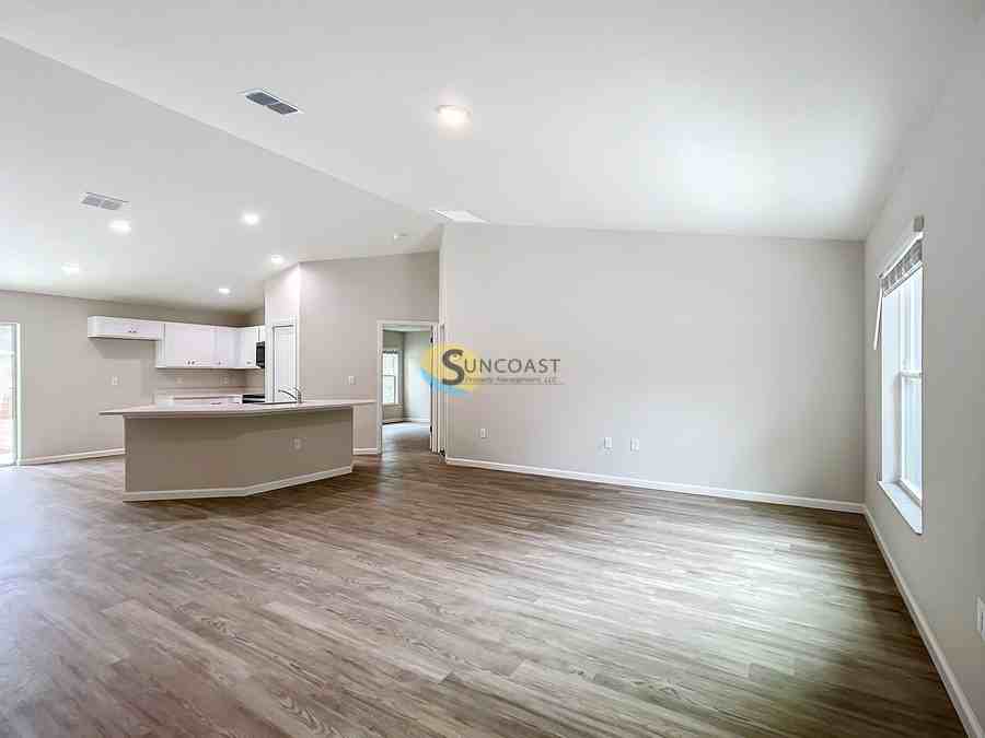 9 Locust Course Ln - Photo 7 of 39