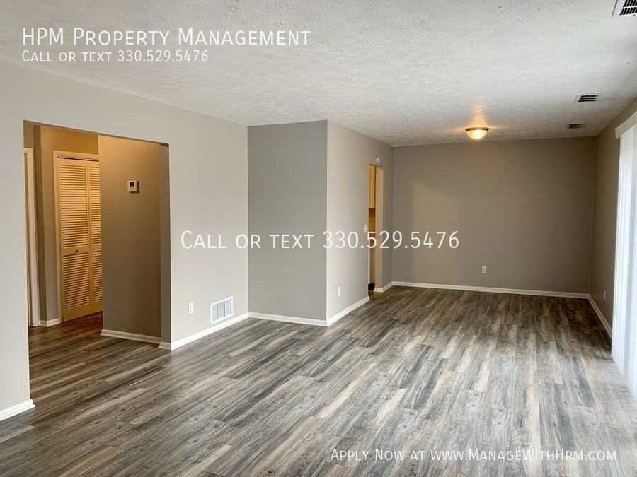 4227 Middlebranch Ave Ne #4 - Photo 2 of 13