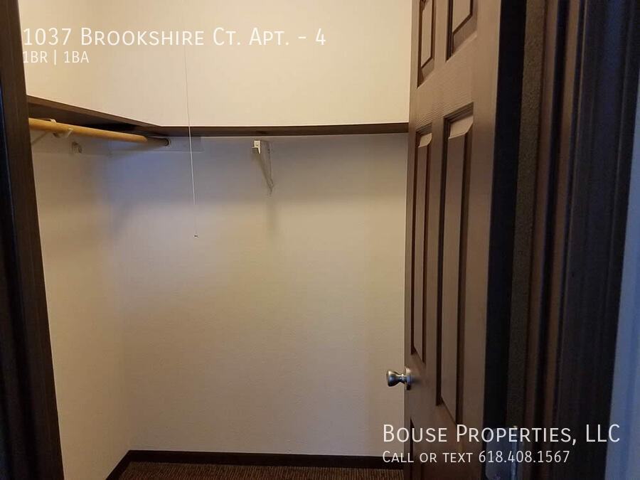 1037 Brookshire Ct #4 - Photo 4 of 4