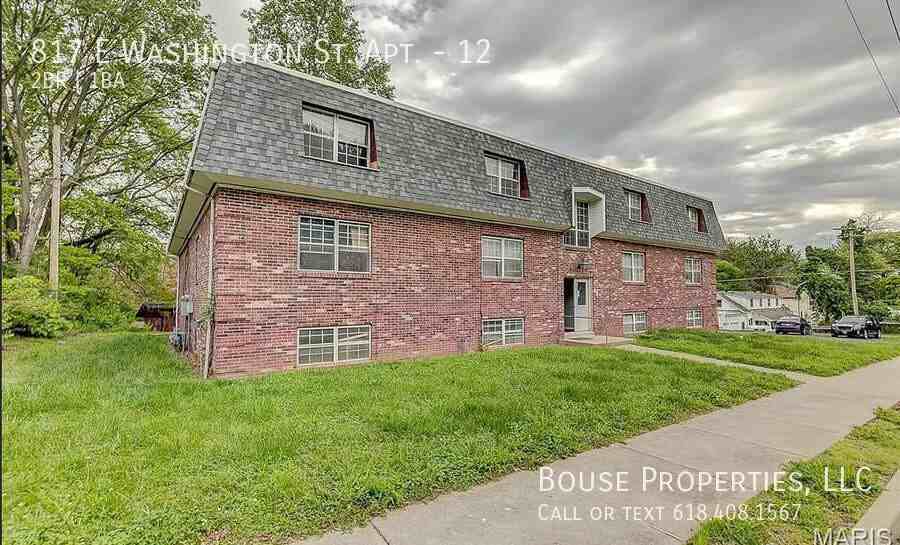 817 E Washington St #12