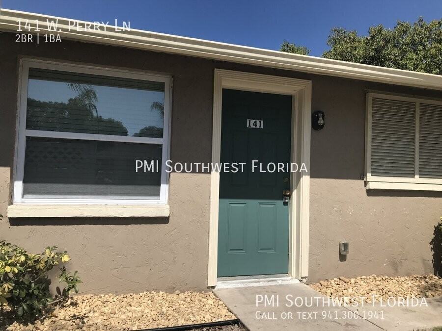 141 W Perry Ln - Photo 2 of 12