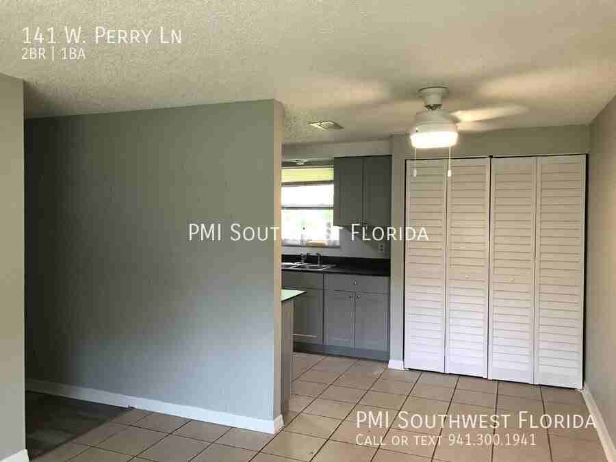 141 W Perry Ln - Photo 6 of 12