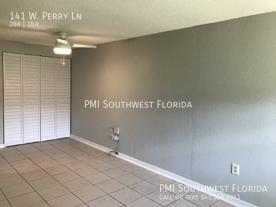 141 W Perry Ln - Photo 7 of 12
