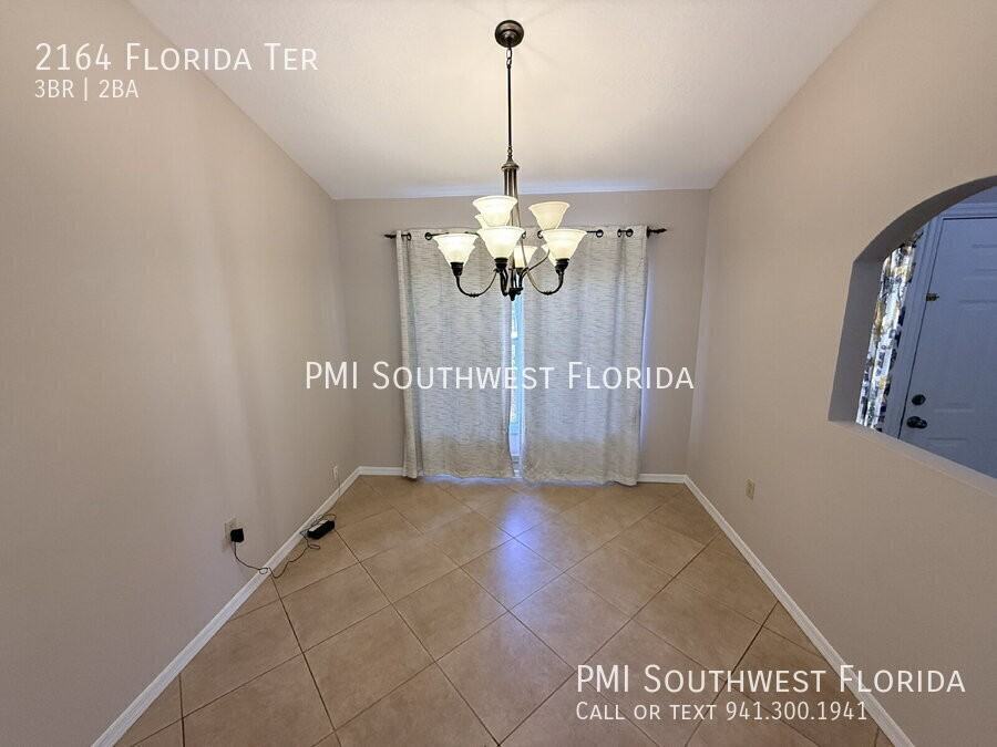 2164 Florida Ter - Photo 3 of 26