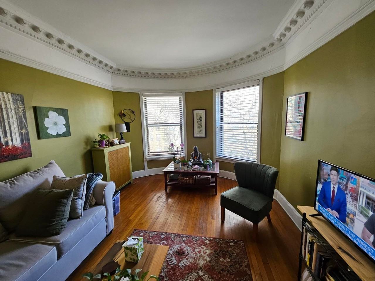 817 W Belle Plaine Ave #3F - Photo 2 of 12