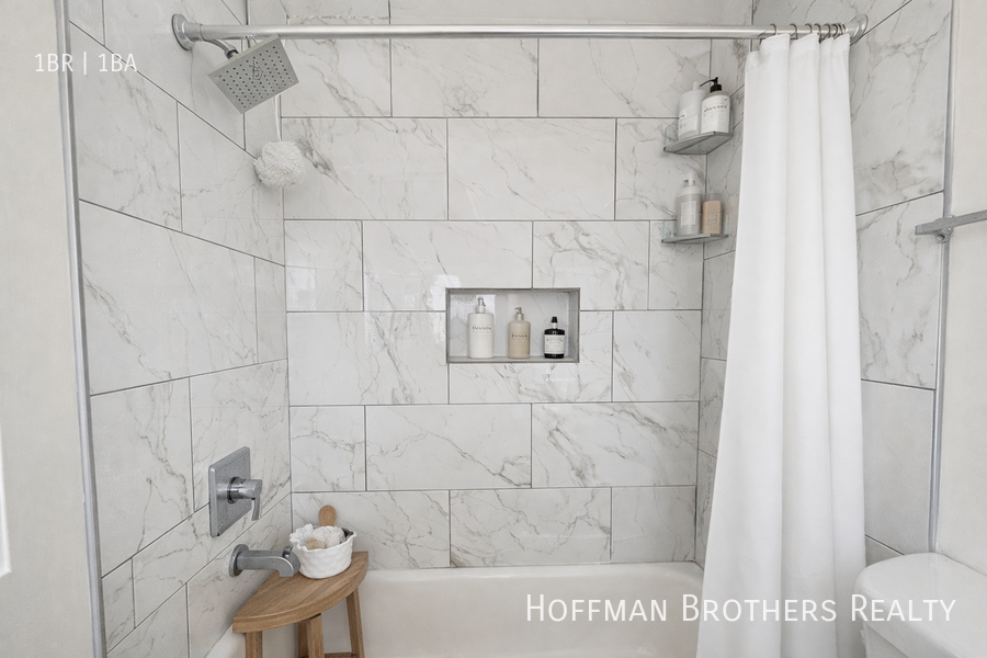 8701 S Figueroa St #203 - Photo 5 of 13