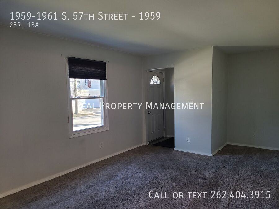 1959 S 57th St #1959 - Photo 3 of 11